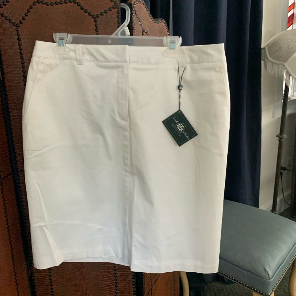 Brooks Bothers Dress Skirt!  New With Tags!
